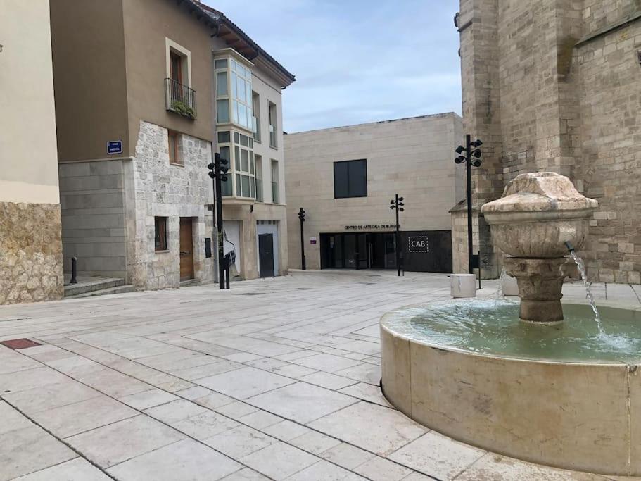 Vivienda De Uso Turistico En El Corazon De Burgos Lejlighed Eksteriør billede